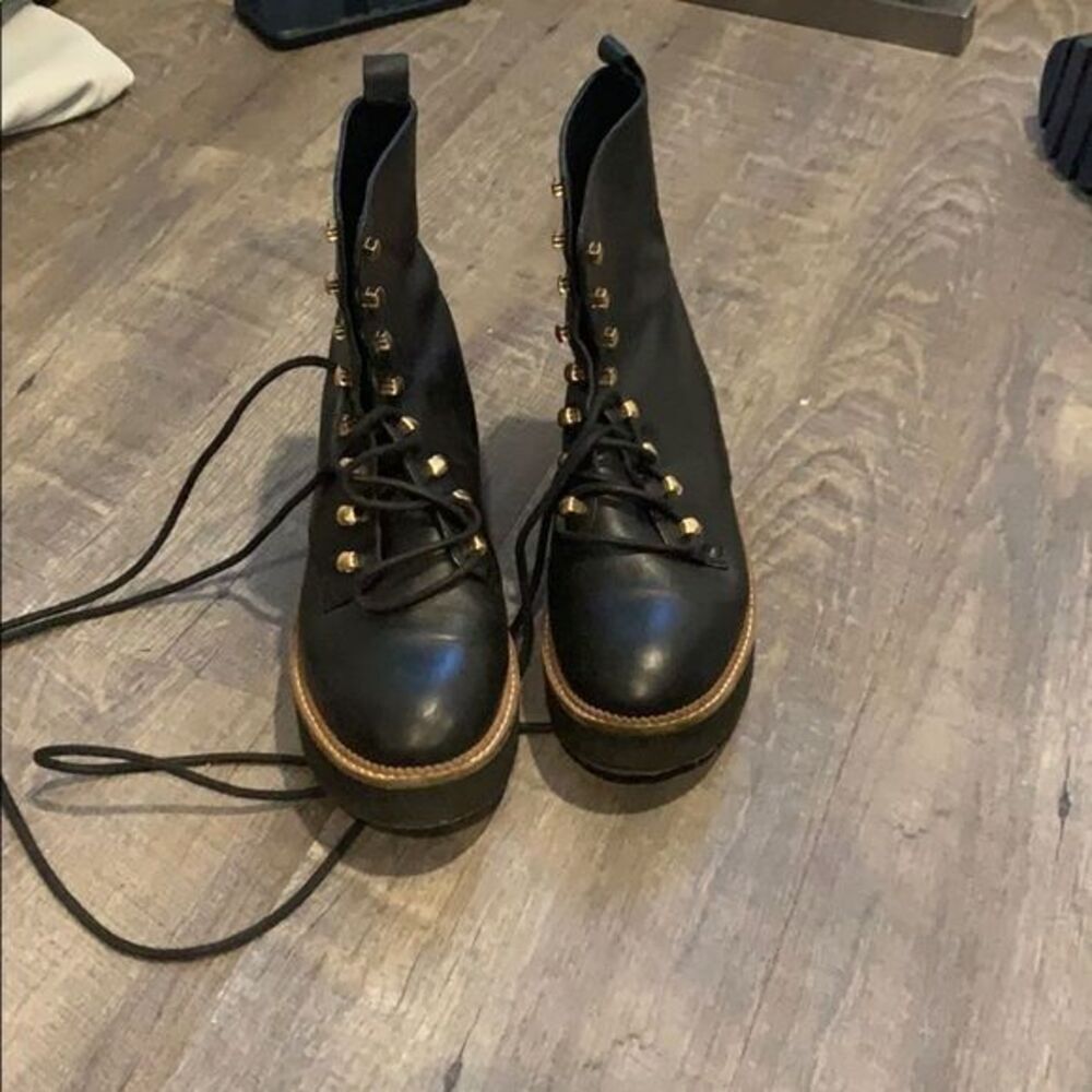Shellys shoes 